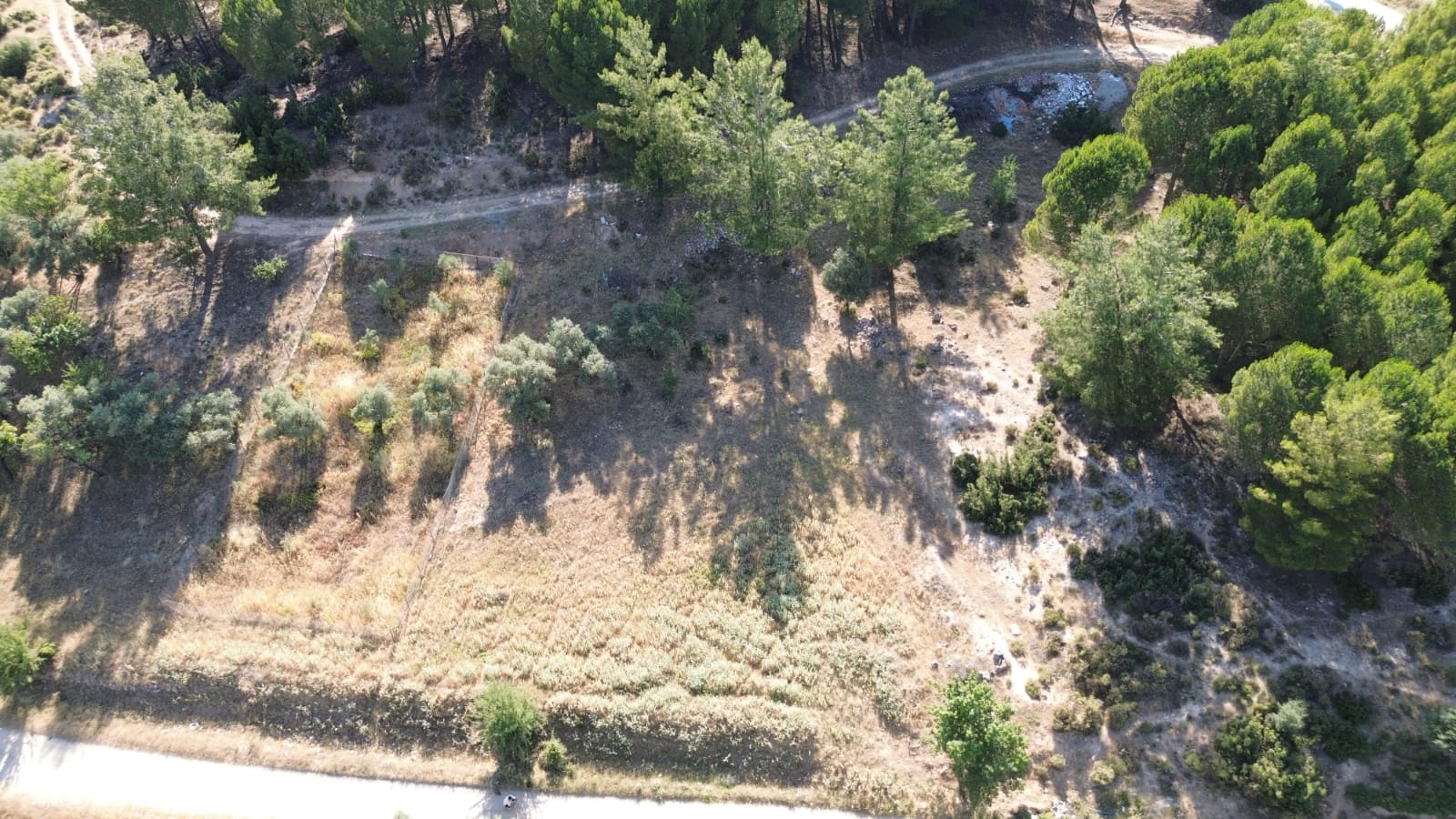 MUĞLA BAYIRDA İMARLI, İKİZ VİLLA İNŞAAT RUHSATI ALINMIŞ MÜSTAKİL 498M2 SATILIK ARSA